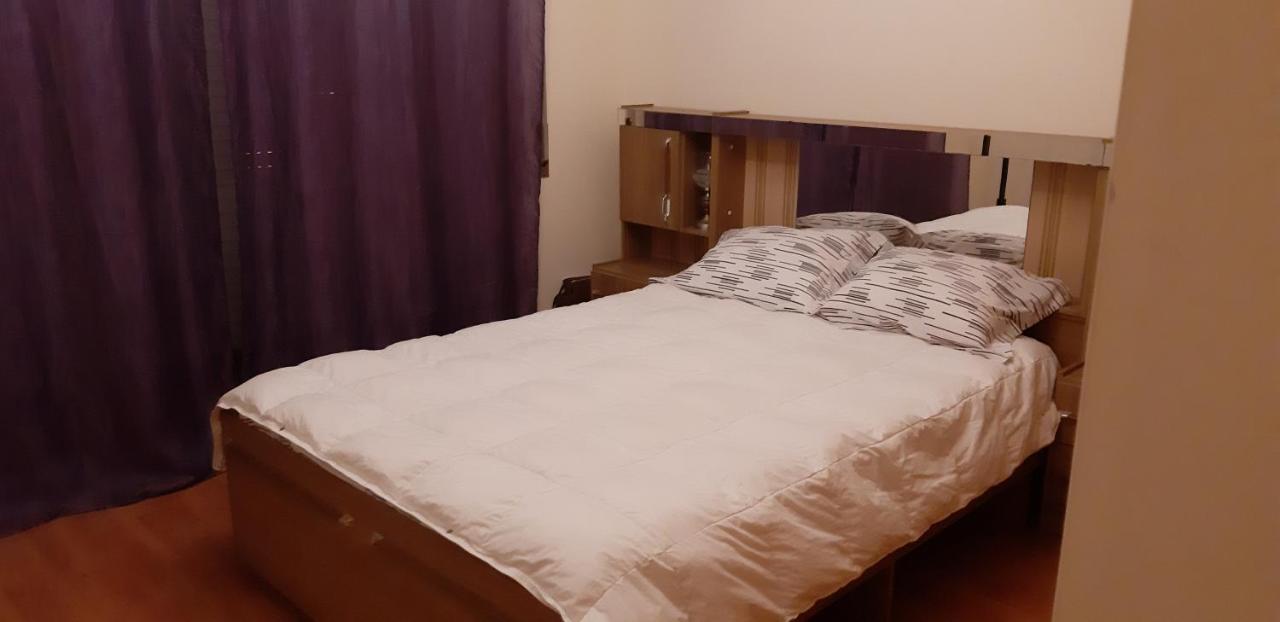 Apartamento T1 Canto Dos Poetas 塔维拉 外观 照片